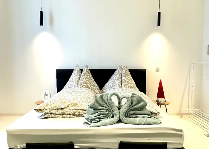 Apartment Opera 140 M2