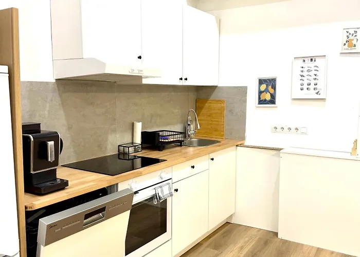 Apartment Opera 140 M2